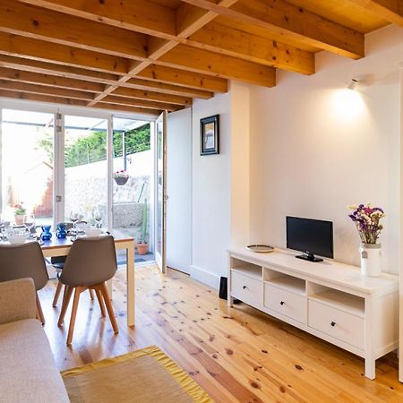 City Center Duplex W Patio By Lovelystay Porto Eksteriør billede